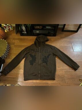 SHEIN Men's Brown 'Peaceful' Zip-Up Hoodie Jacket